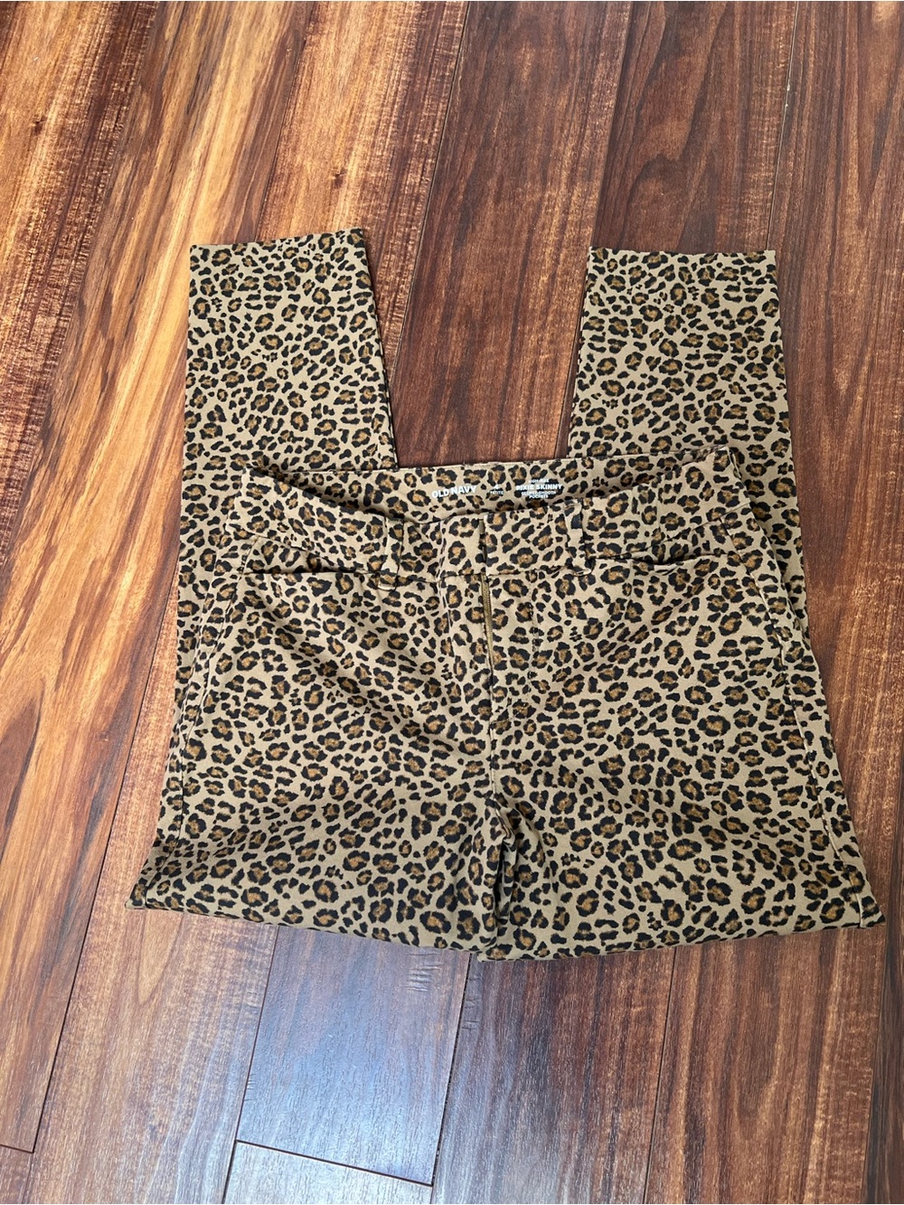 Old Navy Pixie Skinny Leopard Print Pants